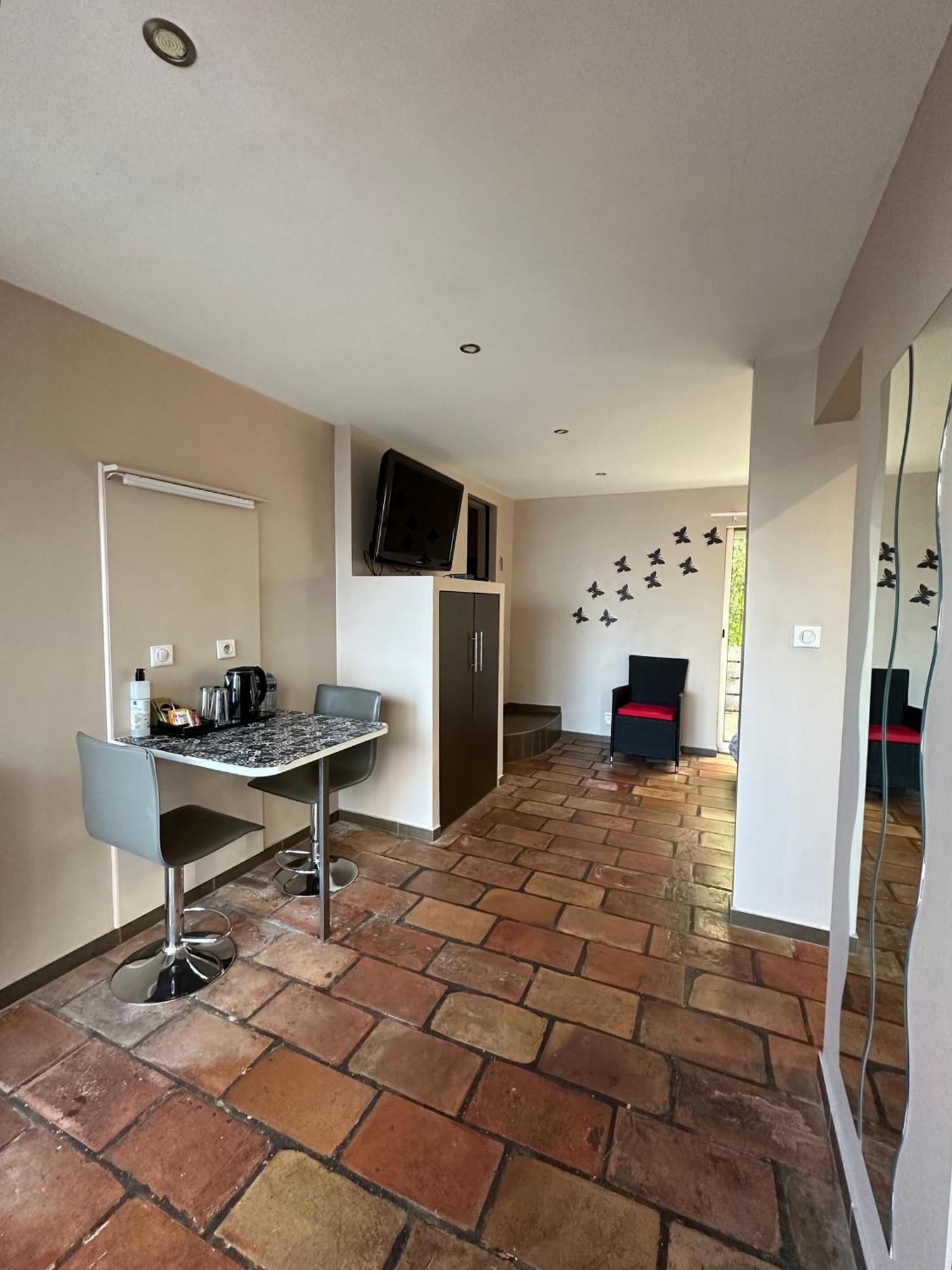 La Chambre de l'Olivier Champigny-sur-Marne Extérieur photo